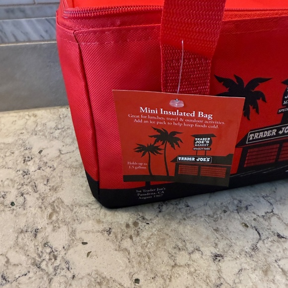 NWT -RED Trader Joe's Mini insulated Bag - Picture 3 of 10
